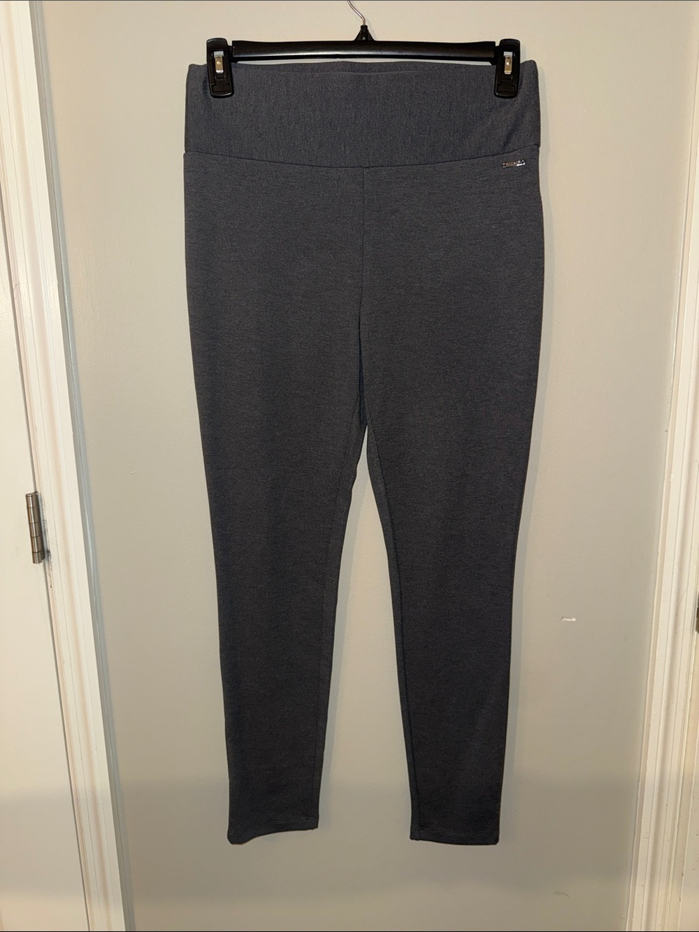 Tahari Dark Gray High-Waist Ponte Leggings